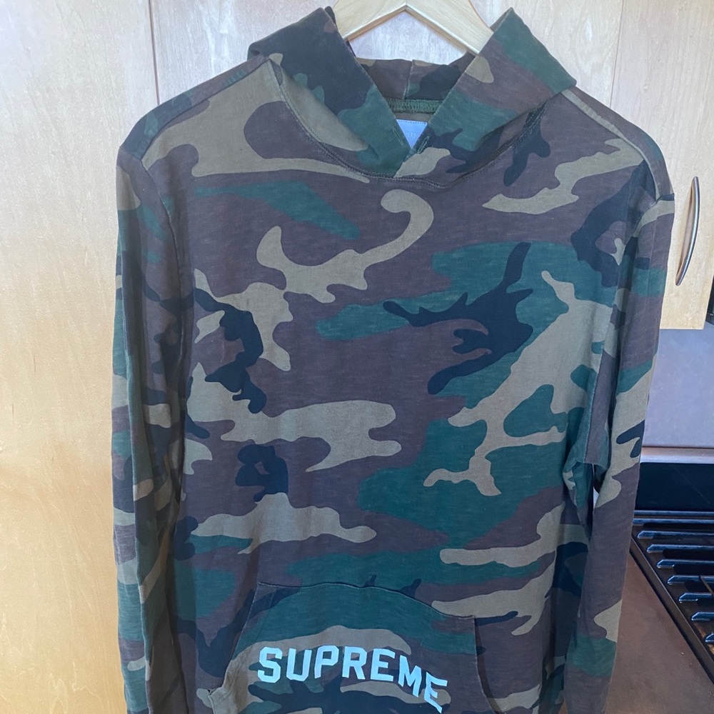 Camo supreme hoodie worn once size L